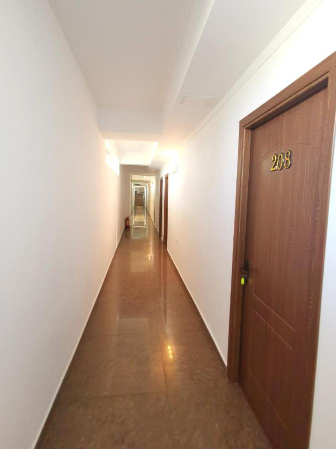 Hotel Dinastia 皮特什蒂 外观 照片